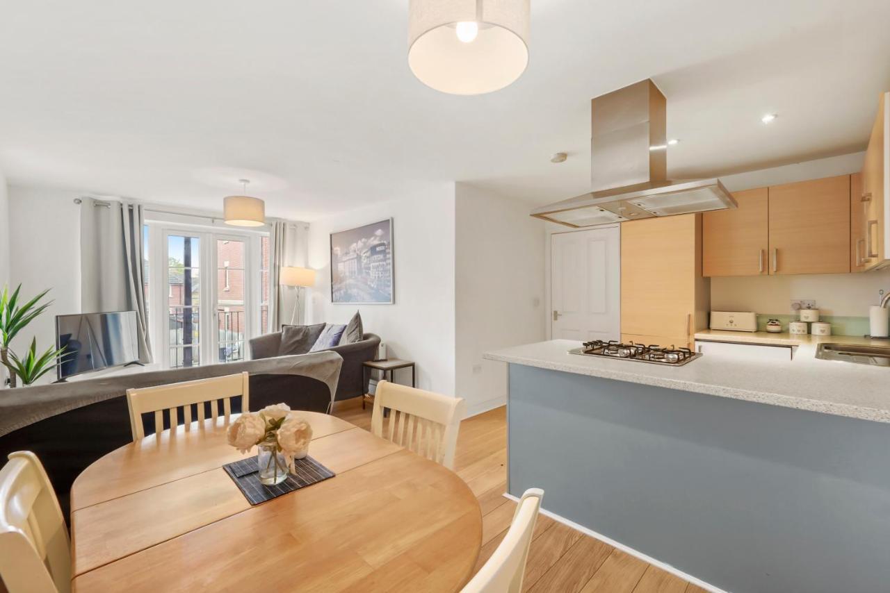 Luxnightzz - Two Bed - Close To North Station And Hospital Colchester Exterior foto